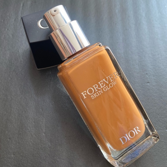 Dior Forever Skin Glow Radiant Foundation -24h Wear and Hydration, 5N NWOB - Picture 5 of 9